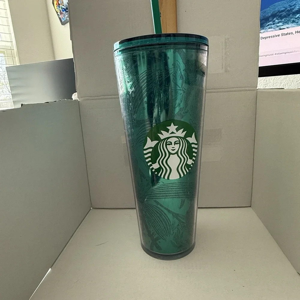 Starbucks Fall 2021 Emerald Green‎ Glitter Floral 24 Oz Tumbler Cold Cup
